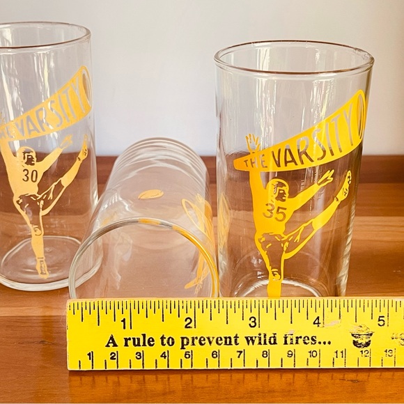 Set of 4 Vintage Drinking Glasses Yellow Varsity Football - Picture 8 of 11